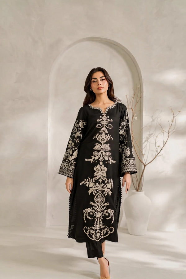 Elnaz | Premium Embroidered Unstitched Dhanak 2PC Suit