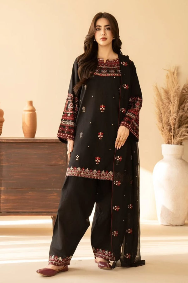 𝗟𝗮𝗷𝘄𝗮𝗻𝘁𝗶-✦-Premium Unstitched Dhanak Embroidered 3pc Suit